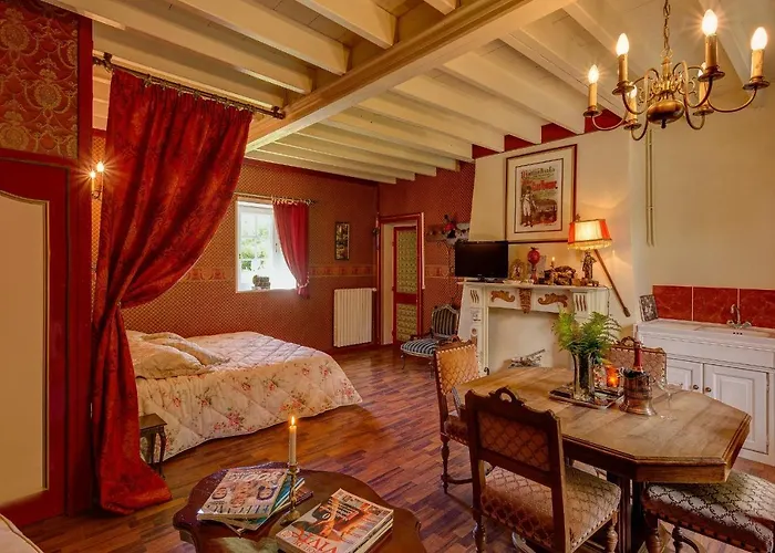 Chateau Le Val Πανσιόν 3*